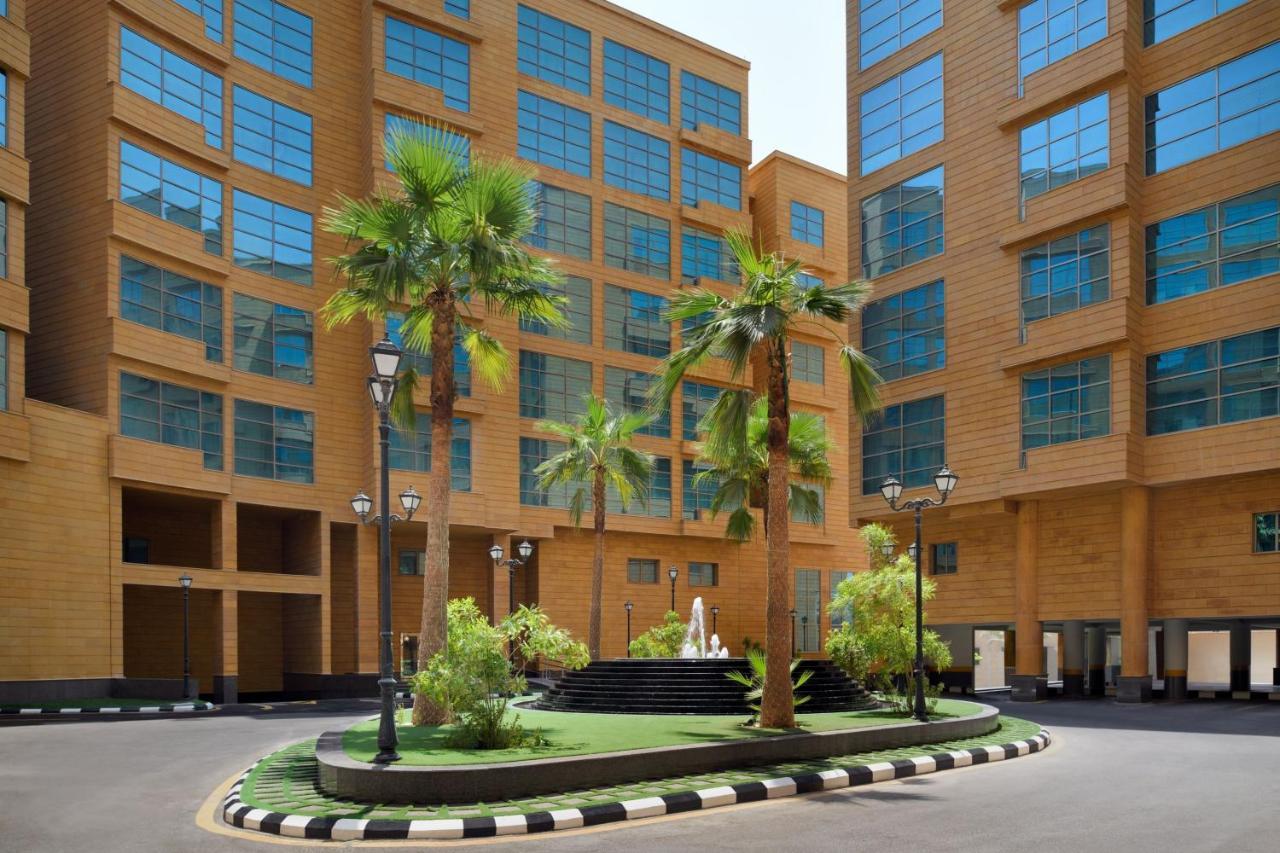 Marriott Executive Apartments Эль-Хубар Экстерьер фото The Cairo Marriott Hotel