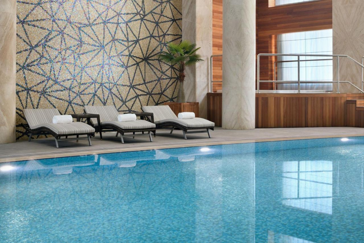 Marriott Executive Apartments Эль-Хубар Экстерьер фото The pool at the spa